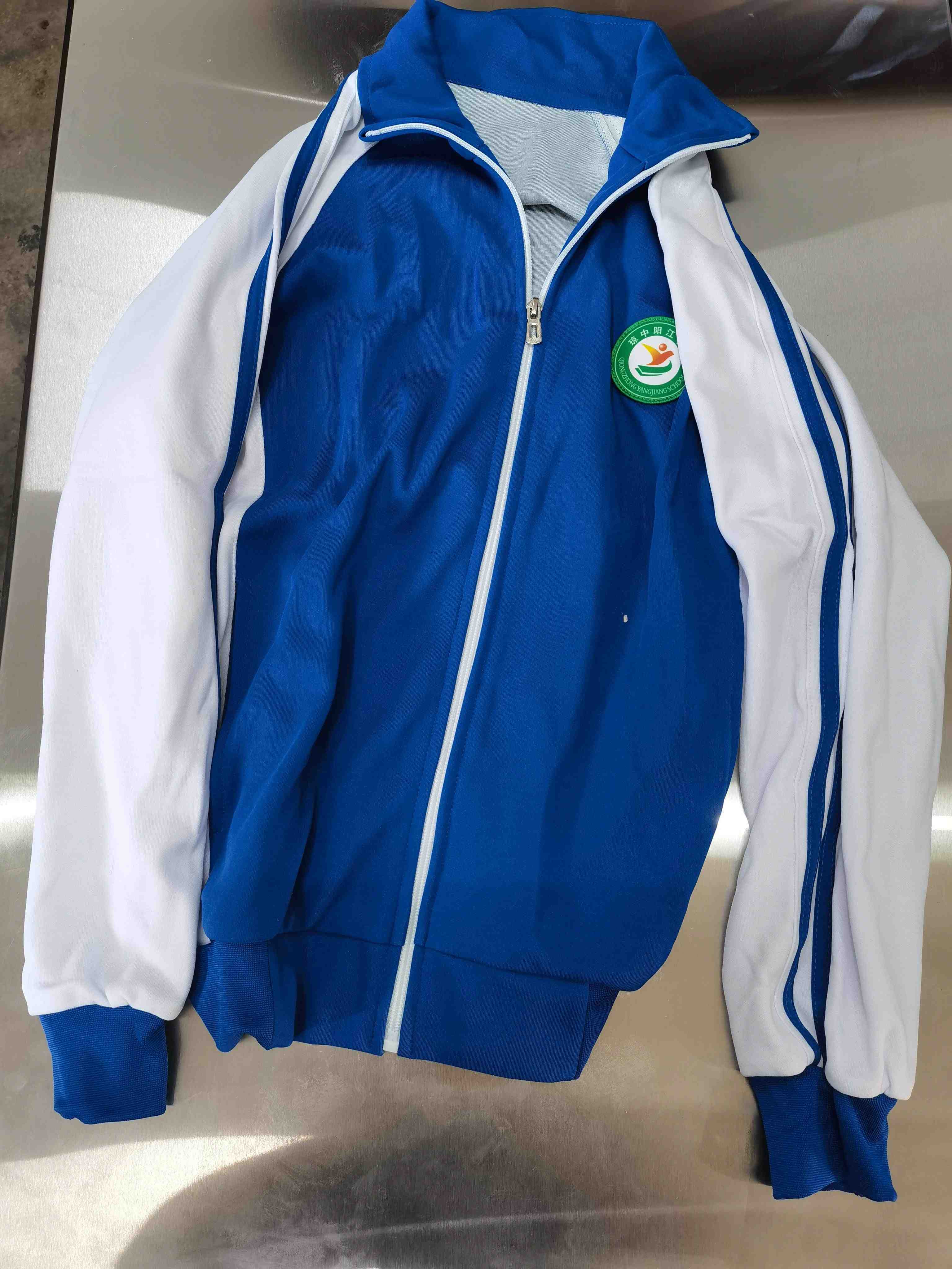 琼中阳江学校学生校服采购